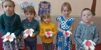 "Подарю я маме сердце на ладошке!" поздравление в дошкольной группе ко Дню матери