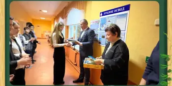 В нашей школе прошла торжественная линейка, посвящённая окончанию второй учебной четверти