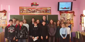 В школе прошла встреча с инспектором ГРОЧС на тему "Безопасный Новый год"