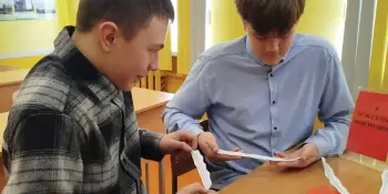 Тематическое занятие в 11 классе в рамках проекта  "Я. Моя семья. Моя Родина" по теме "Этические нормы использования информации"
