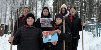 Учащиеся 6 и 8 классов организовали патриотическую акцию "Чистый памятник"
