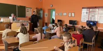 В рамках "Недели кибербезопасности" в воспитательно-оздоровительном лагере прошла встреча с сотрудником РУВД