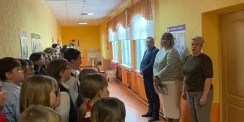 Торжественная линейка, посвященная началу IV четверти, прошла в Кищино-Слободской средней школе