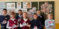 В рамках "Недели родительской любви" в 4 классе прошло праздничное мероприятие, посвященное "Дню матери"